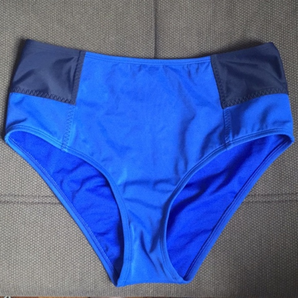 NWOT Athleta high waisted bikini bottom size S
